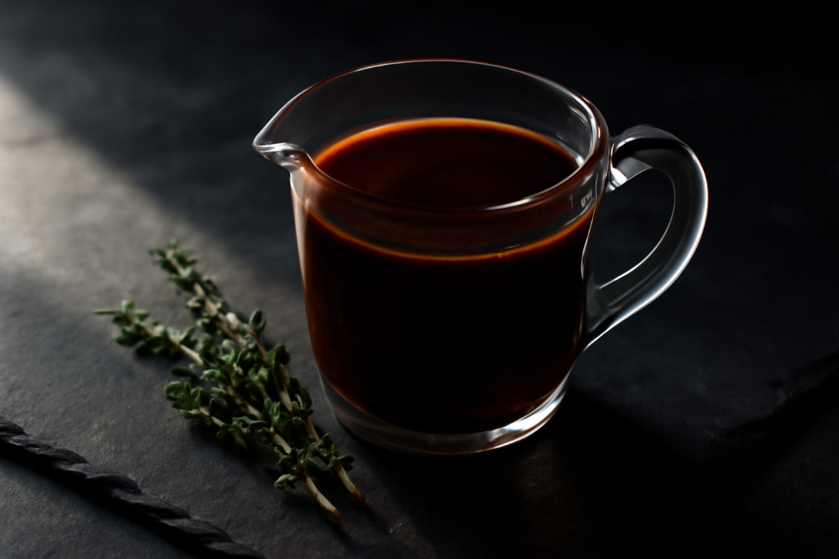 Vegan Gravy with Balsamic and Thyme